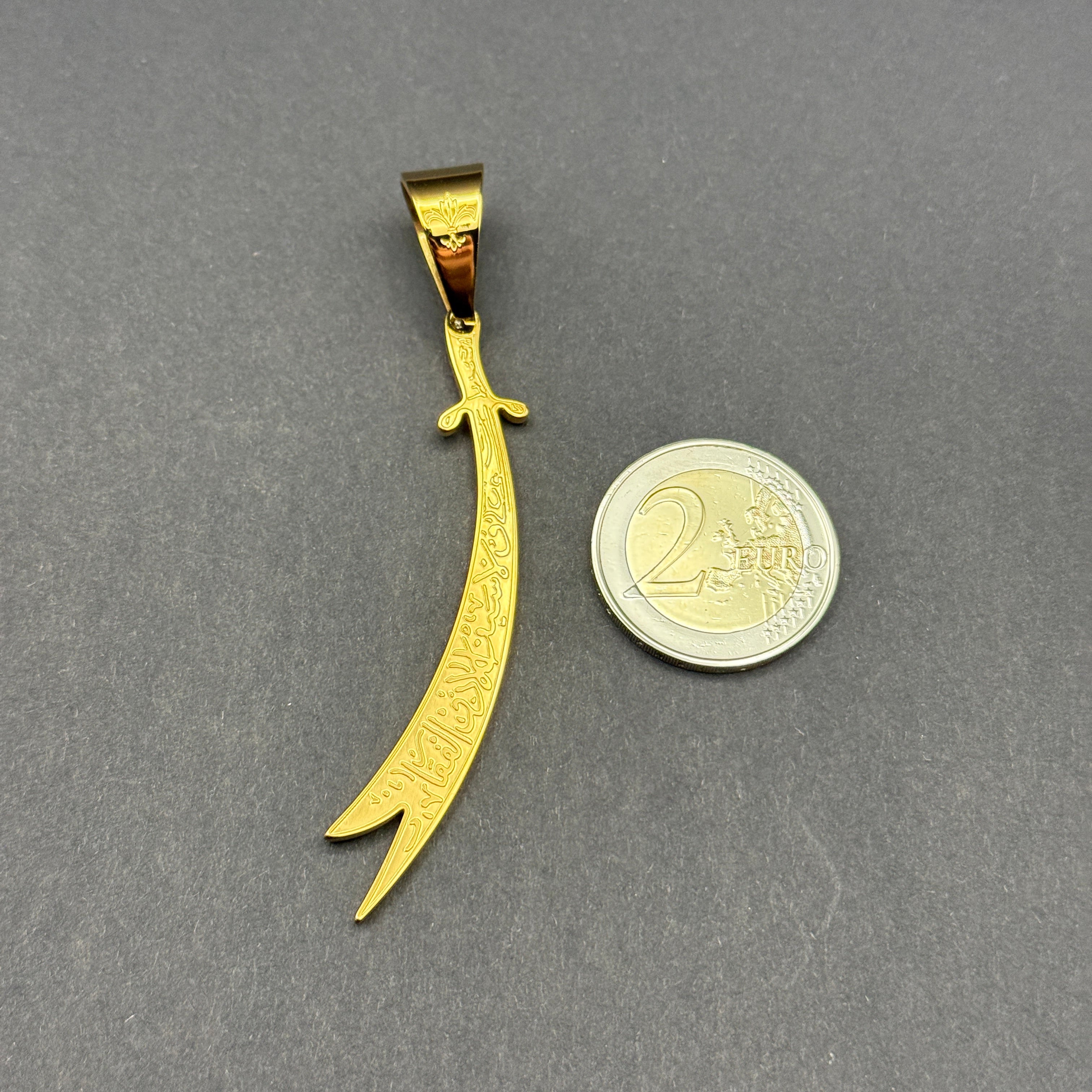 L&T Zülfikar Anhänger aus Edelstahl zusätzlich mit 18 Karat Goldschicht vergoldet