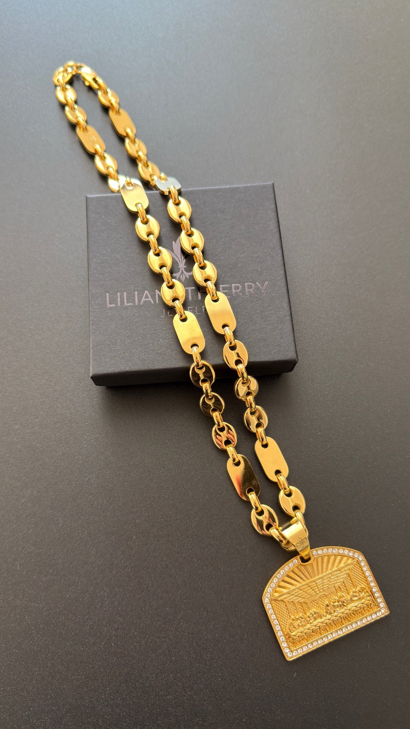 SET - L&T Platten Bohnen Kette 10mm breit aus Edelstahl + Last Supper Anhänger aus Edelstahl zusätzlich 24 Karat Goldschicht vergoldet