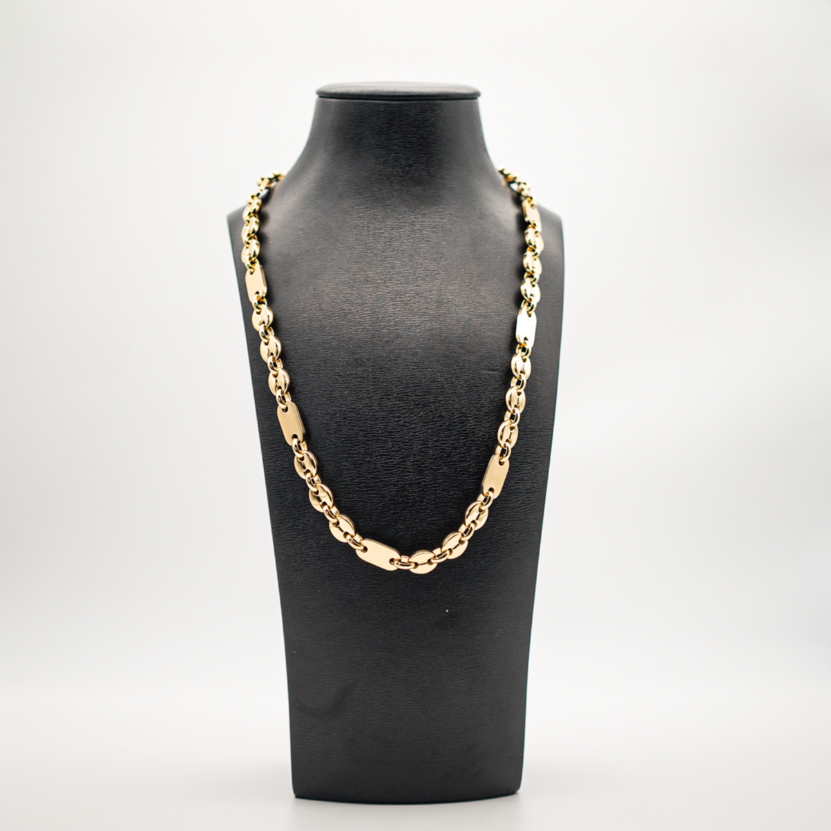 Platten Bohnen Ketten vergoldet Front solo