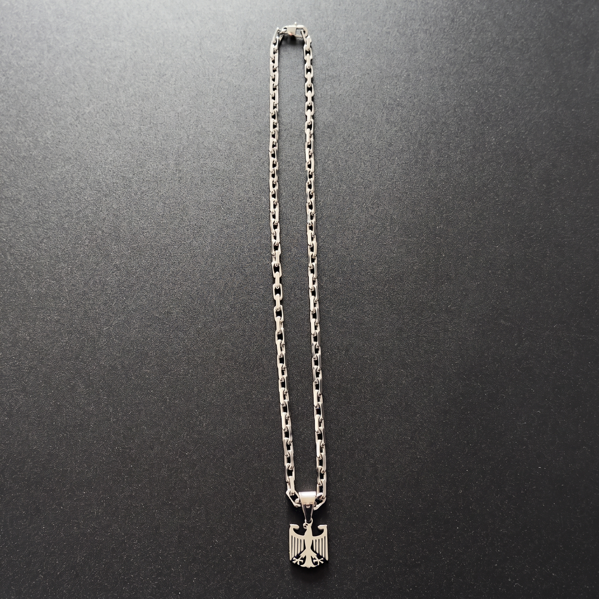 Set: NOBLESSE Halskette 5 mm breit + Deutschland Adler Anhänger klein aus Edelstahl, ganze Kette